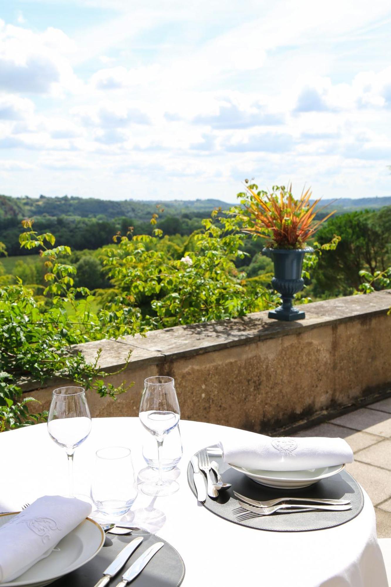 Chateau Haute Roche Oudon Exterior photo